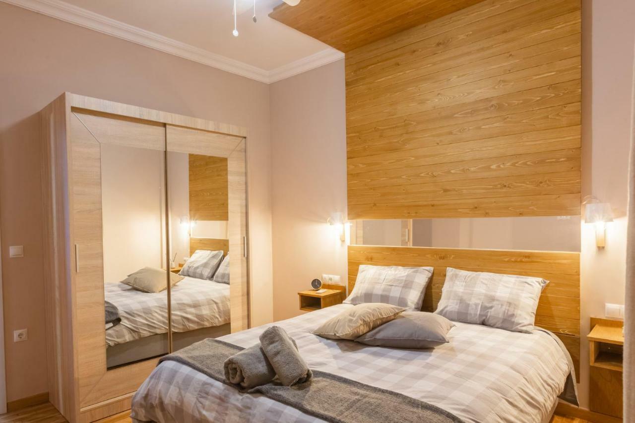 100M2 Luxury Apartment In The Heart Of Athens - Living Stone Emerald المظهر الخارجي الصورة